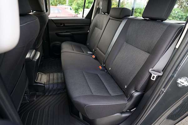2024 Toyota Hilux SR GUN126R 4X4