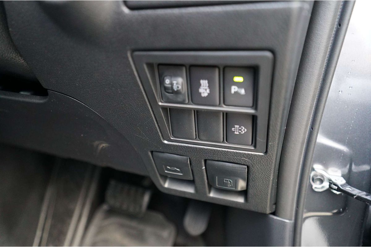 2024 Toyota Hilux SR GUN126R 4X4