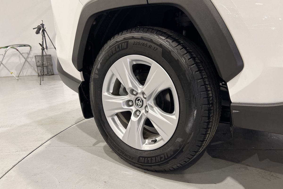 2020 Toyota RAV4 GX AXAH52R