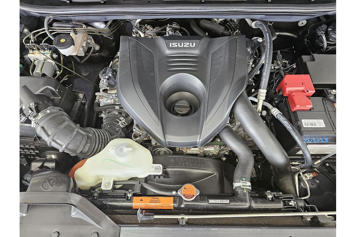 2022 Isuzu MU-X LS-M