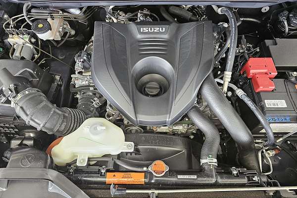 2022 Isuzu MU-X LS-M