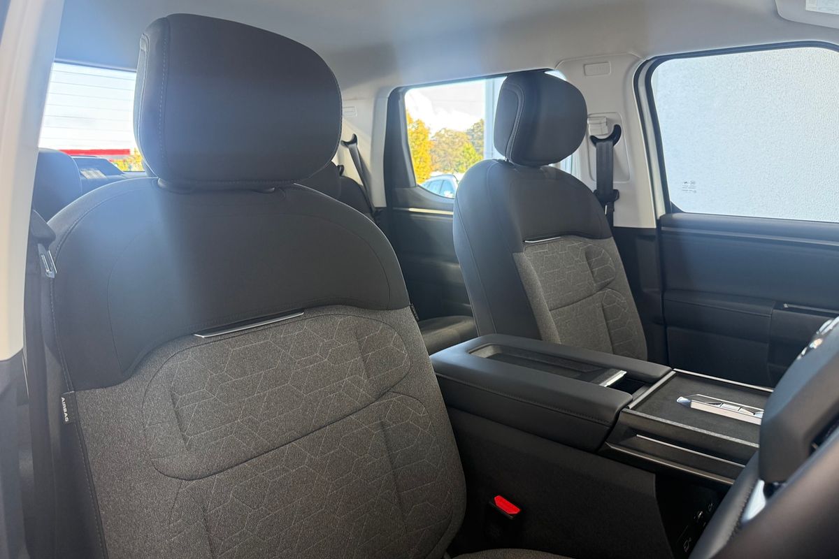 2025 LDV Terron 9 Origin EKK1C 4X4