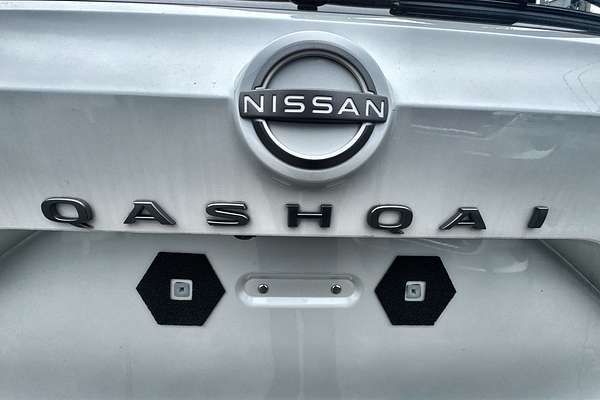 2025 Nissan QASHQAI ST-L J12