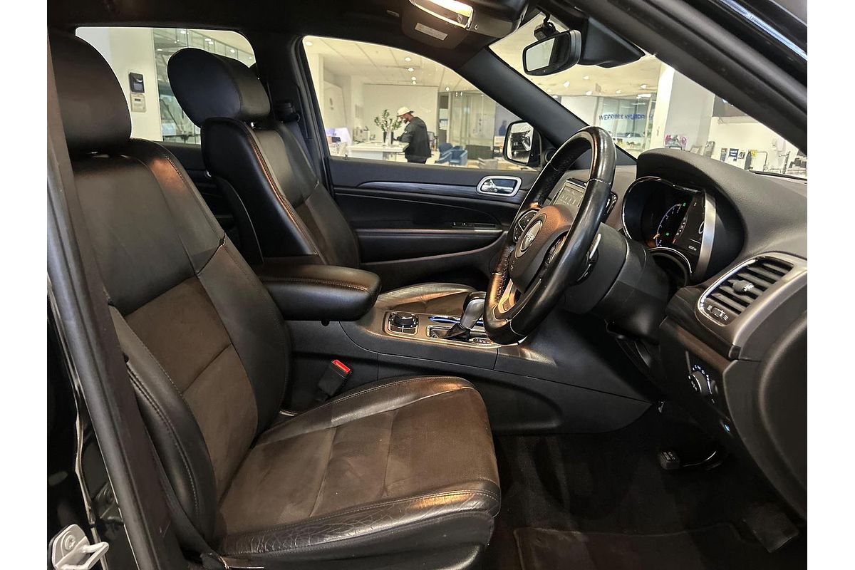 2021 Jeep Grand Cherokee Night Eagle WK