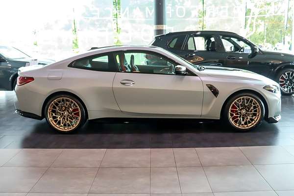 2024 BMW M4 CS G82 LCI