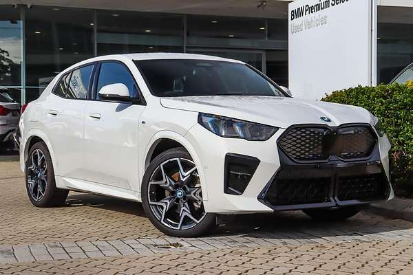 2024 BMW iX2 xDrive30 M Sport U10