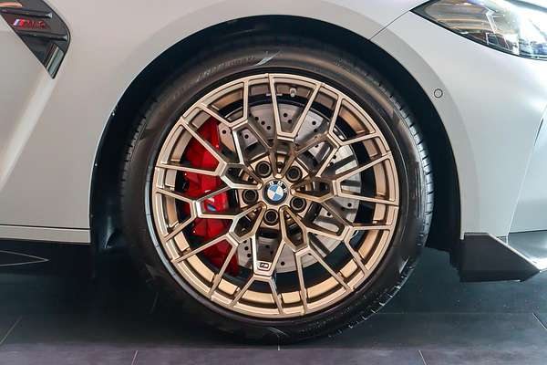 2024 BMW M4 CS G82 LCI