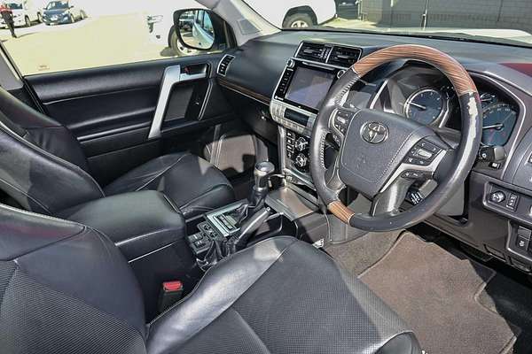 2019 Toyota Landcruiser Prado Kakadu GDJ150R