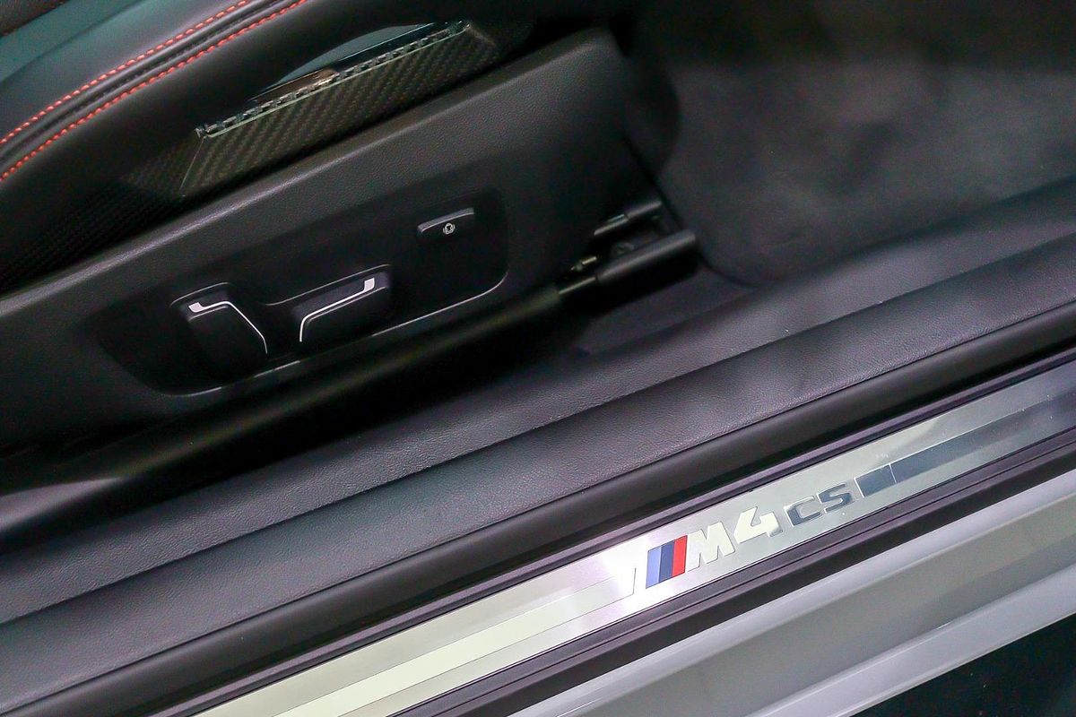 2024 BMW M4 CS G82 LCI
