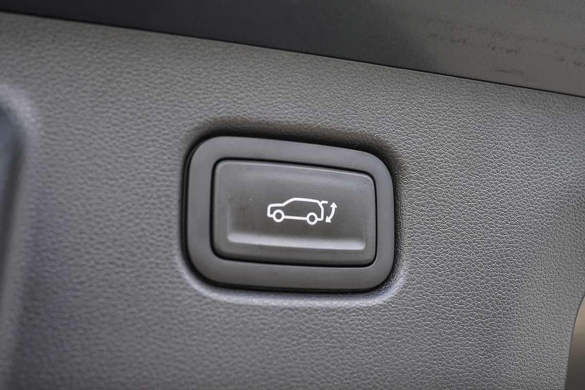 2025 Hyundai Kona Premium SX2.V2