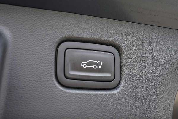 2025 Hyundai Kona Premium SX2.V2