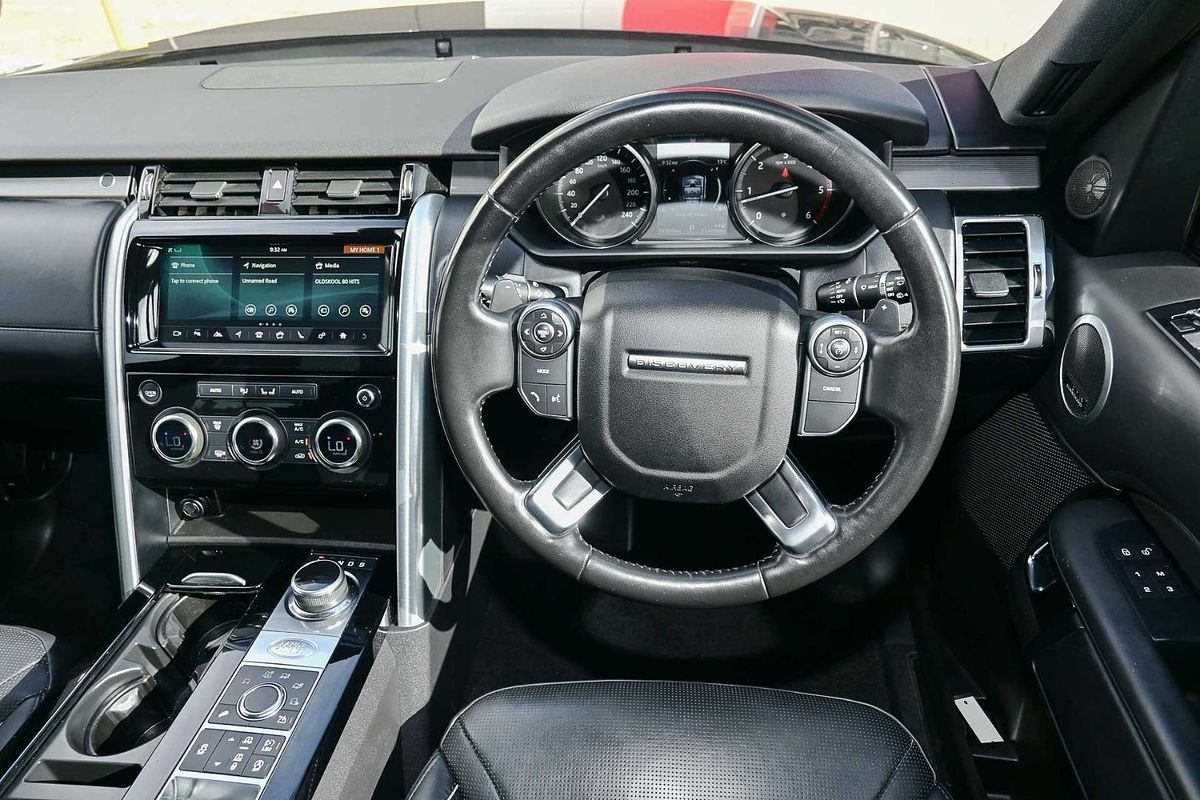 2018 Land Rover Discovery TD6 HSE Luxury Series 5