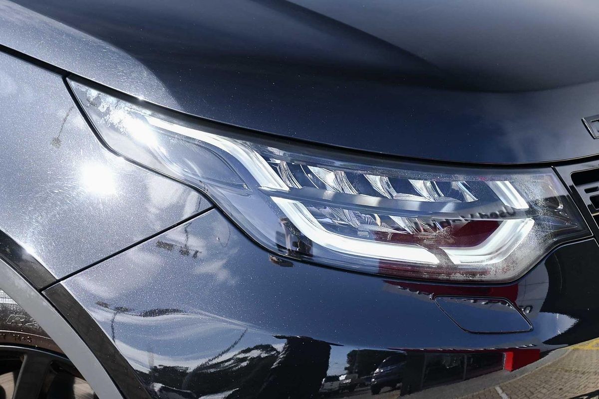 2018 Land Rover Discovery TD6 HSE Luxury Series 5