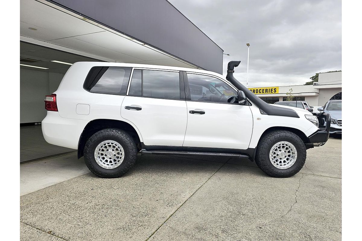 2012 Toyota Landcruiser GX VDJ200R