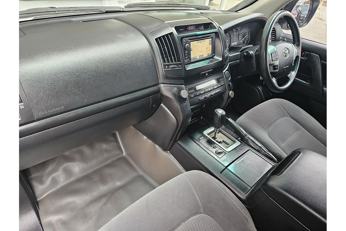 2012 Toyota Landcruiser GX VDJ200R
