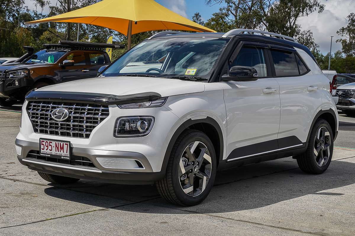 2025 Hyundai Venue Elite QX.V5