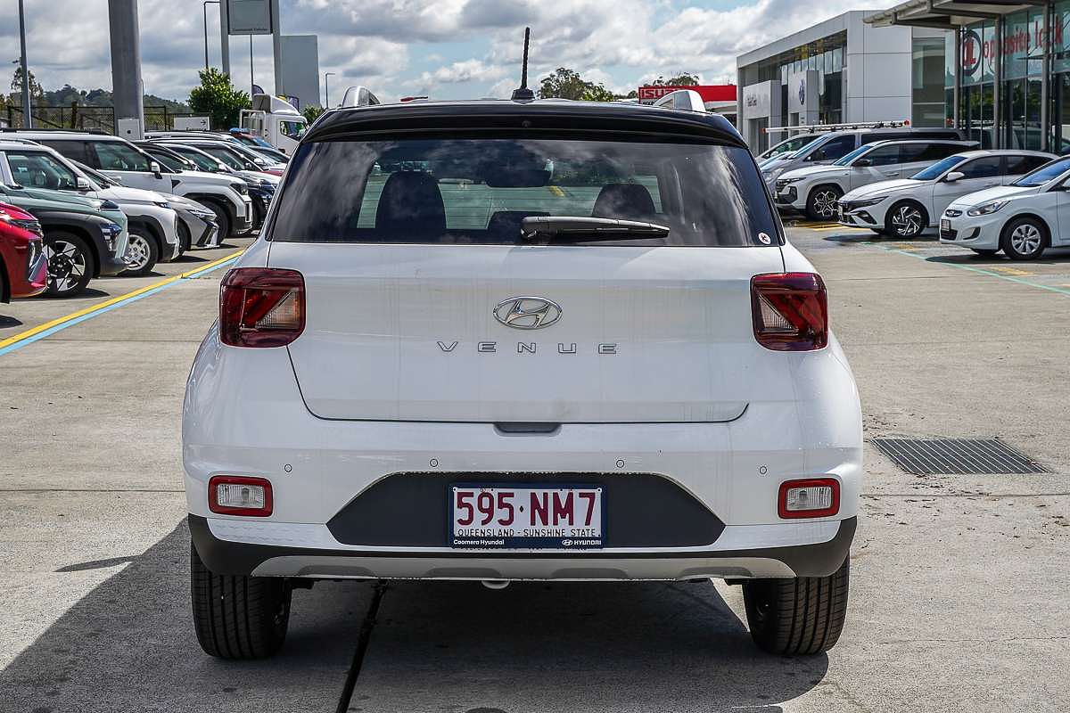 2025 Hyundai Venue Elite QX.V5