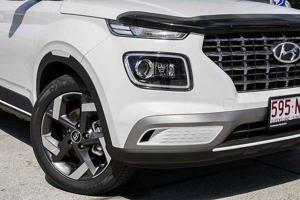 2025 Hyundai Venue Elite QX.V5