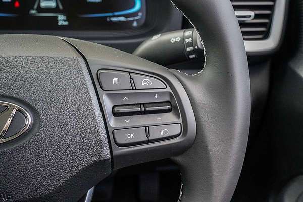 2025 Hyundai Venue Elite QX.V5