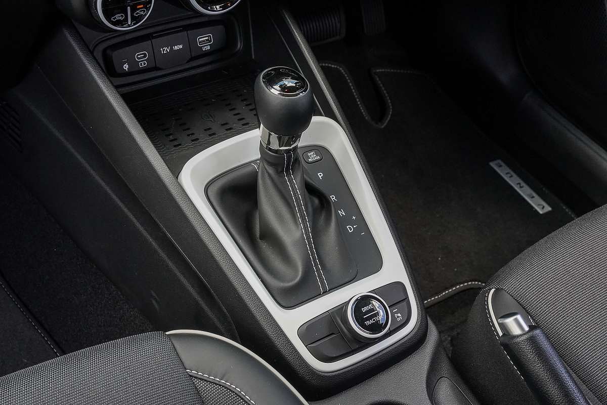 2025 Hyundai Venue Elite QX.V5