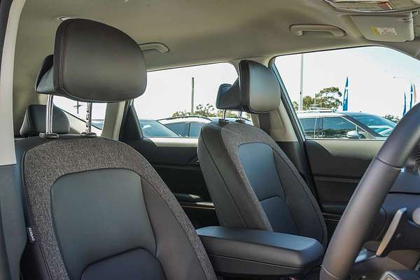 2025 Kia EV5 Air Standard Range OVc