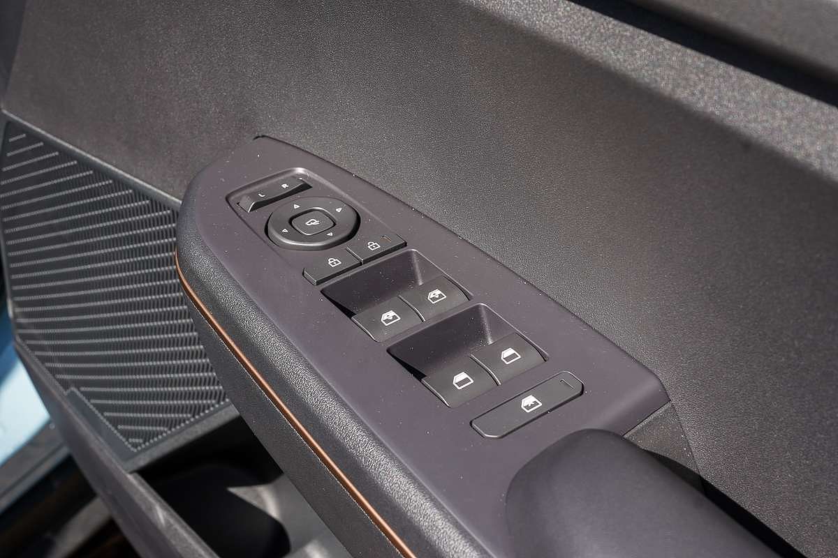 2025 Kia EV5 Air Standard Range OVc