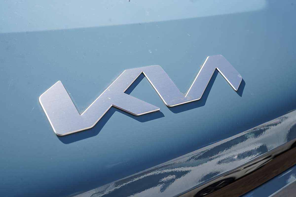 2025 Kia EV5 Air Standard Range OVc