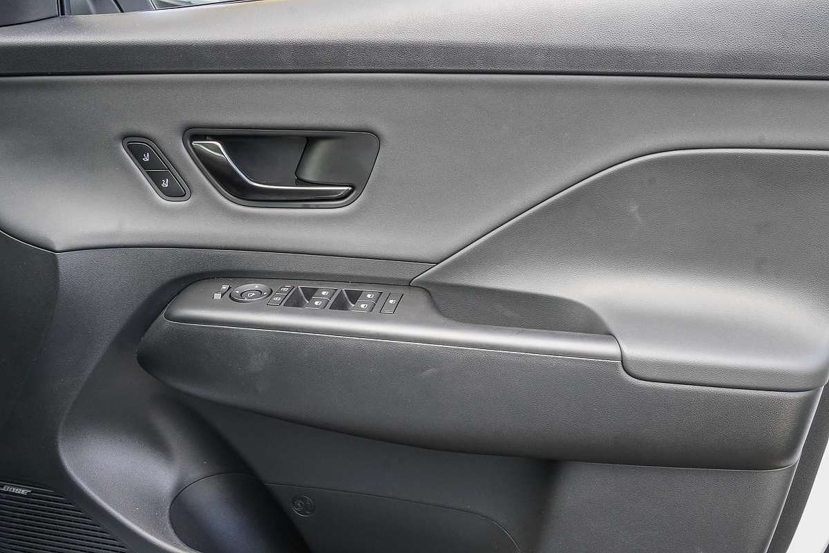 2025 Hyundai Kona Premium N Line SX2.V2