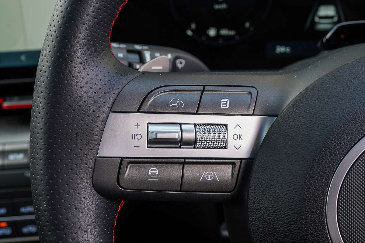 2025 Hyundai Kona Premium N Line SX2.V2
