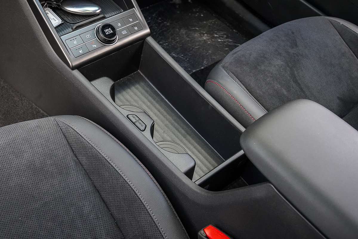 2025 Hyundai Kona Premium N Line SX2.V2