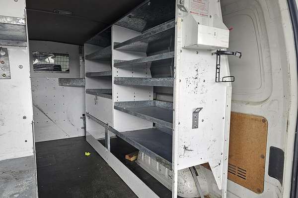 2013 Toyota Hiace KDH201R LWB