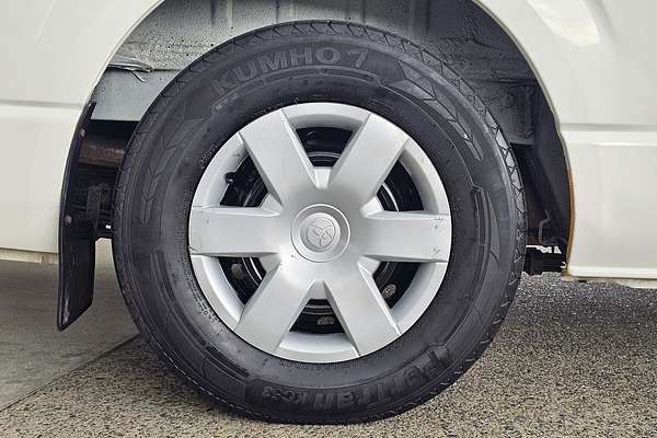 2013 Toyota Hiace KDH201R LWB