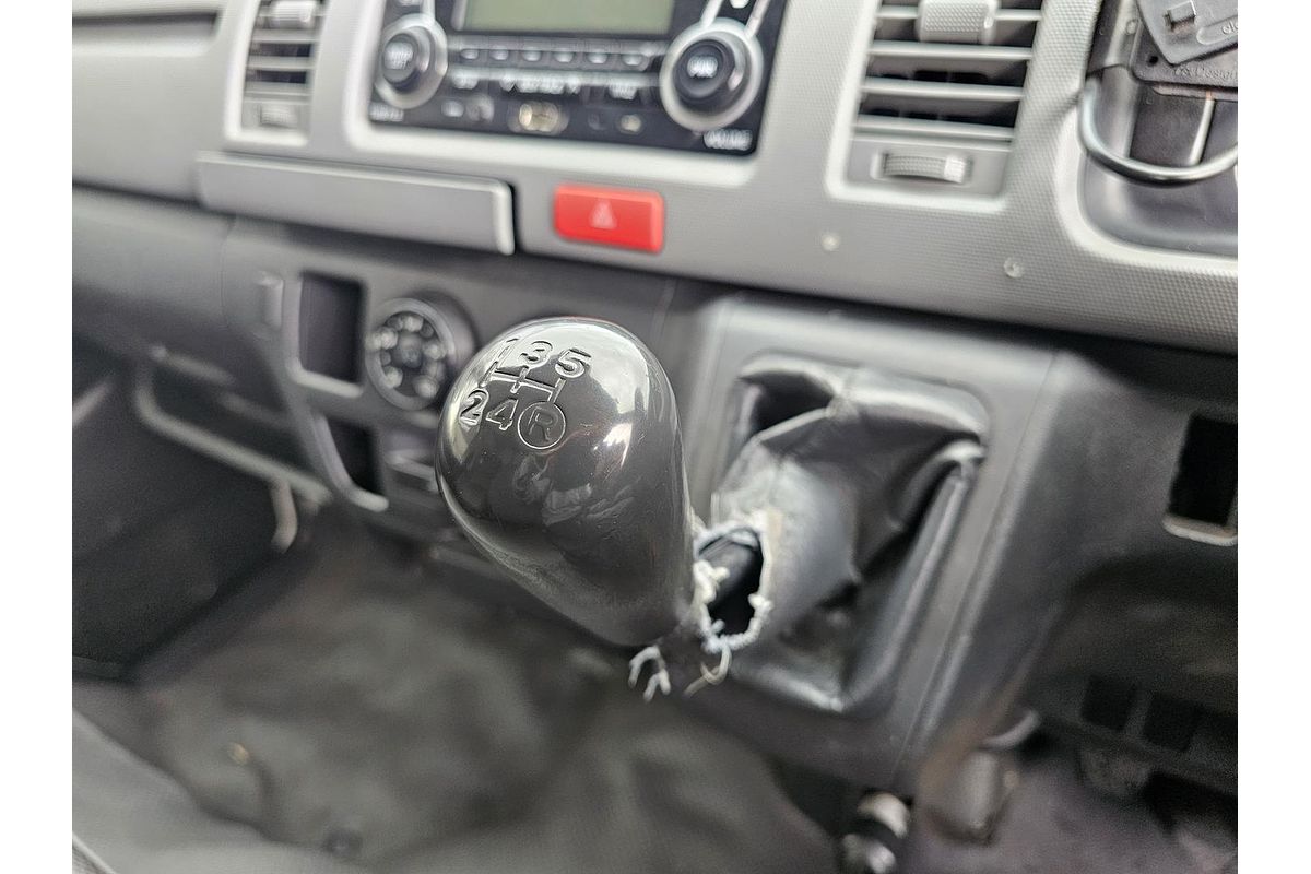 2013 Toyota Hiace KDH201R LWB