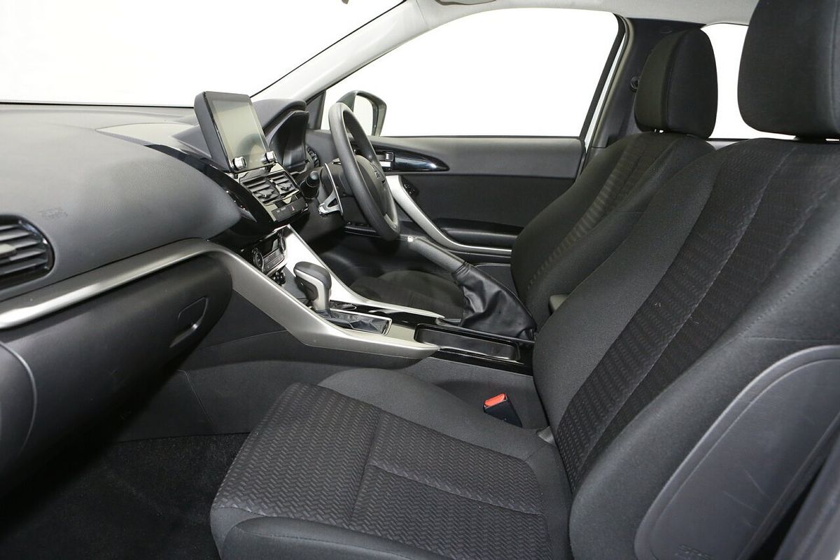 2024 Mitsubishi Eclipse Cross ES YB