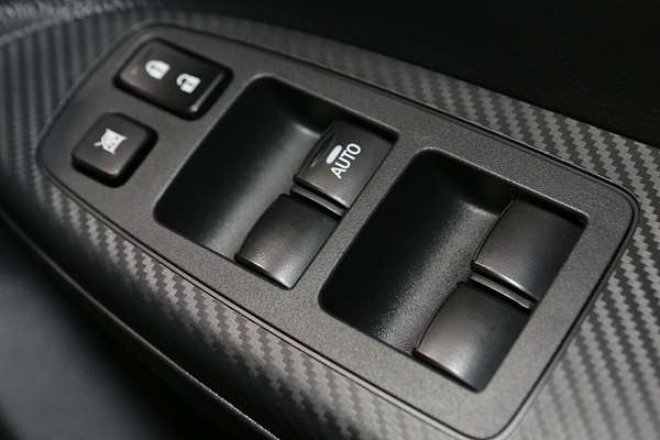 2024 Mitsubishi Eclipse Cross ES YB