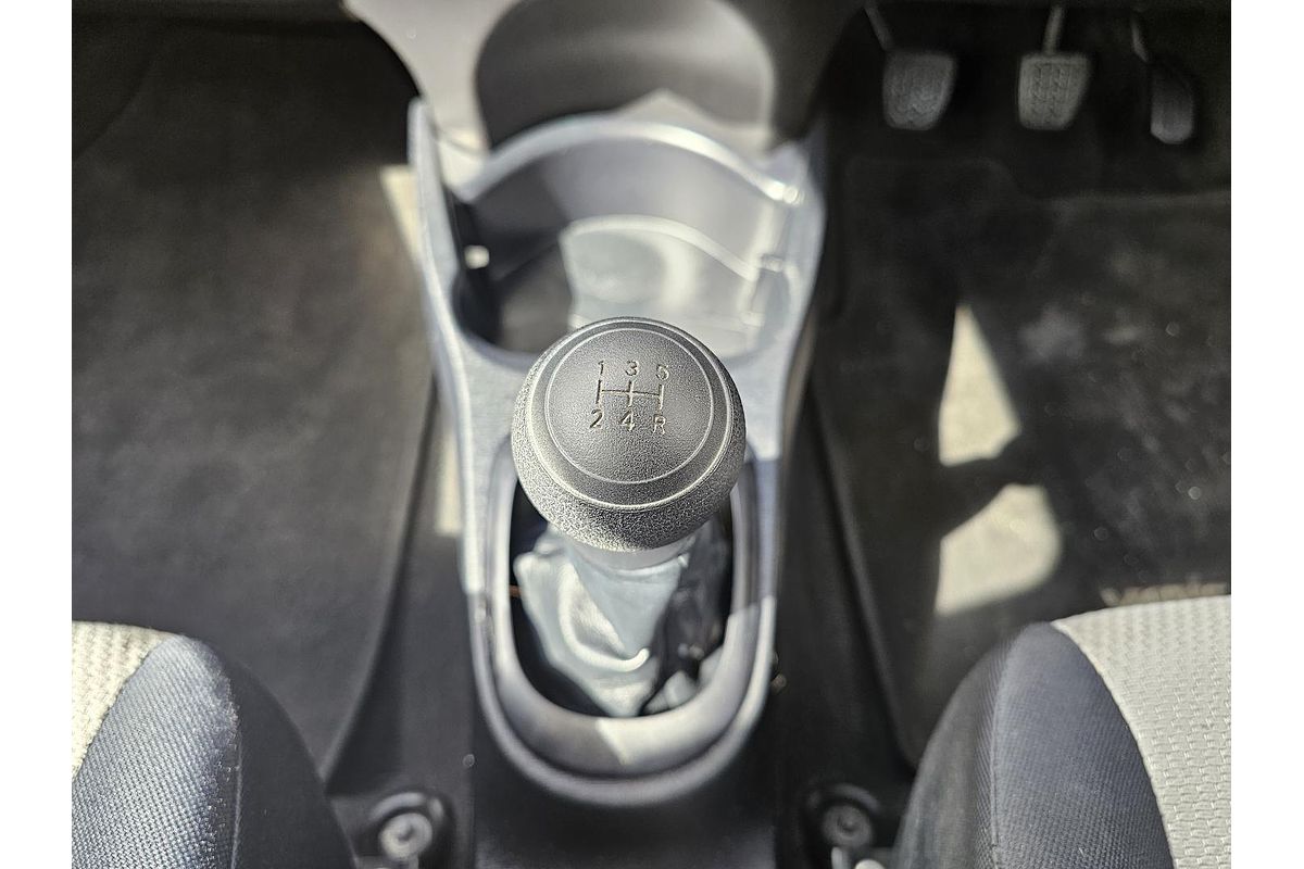 2012 Toyota Yaris YR NCP130R