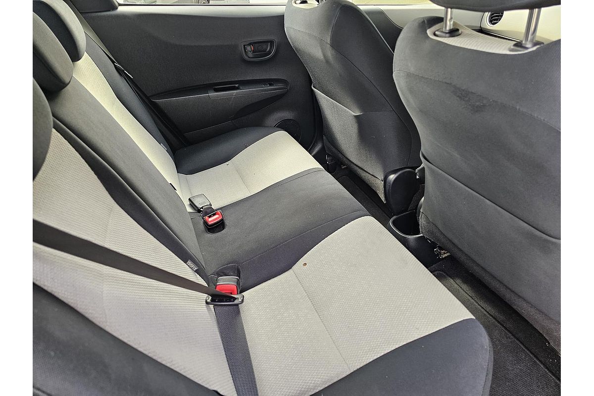 2012 Toyota Yaris YR NCP130R