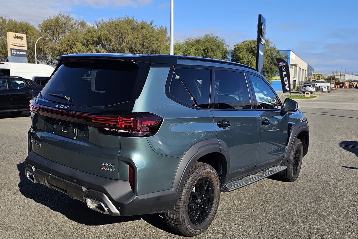 2025 LDV D90 Executive SV9A