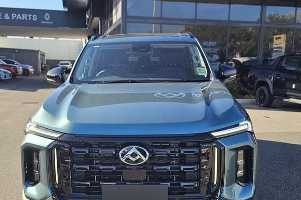 2025 LDV D90 Executive SV9A