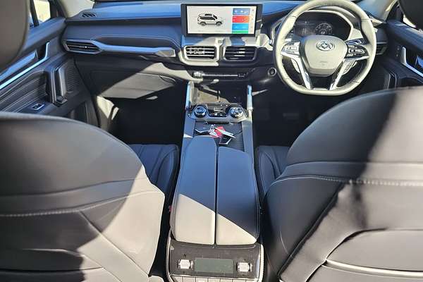 2025 LDV D90 Executive SV9A