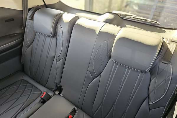 2025 LDV D90 Executive SV9A