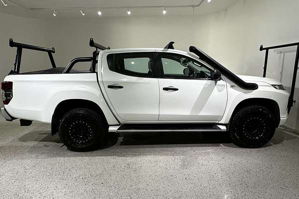 2019 Mitsubishi Triton GLX+ MR 4X4