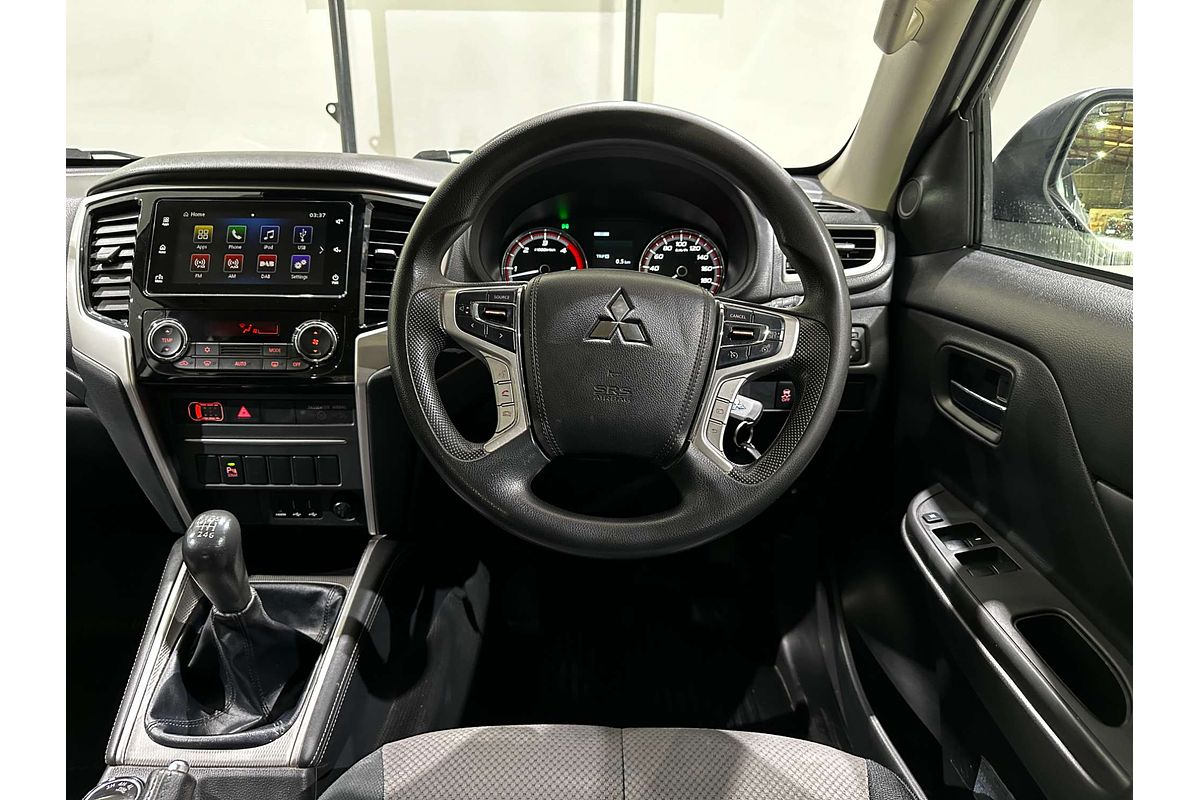 2019 Mitsubishi Triton GLX+ MR 4X4