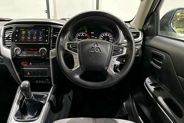 2019 Mitsubishi Triton GLX+ MR 4X4