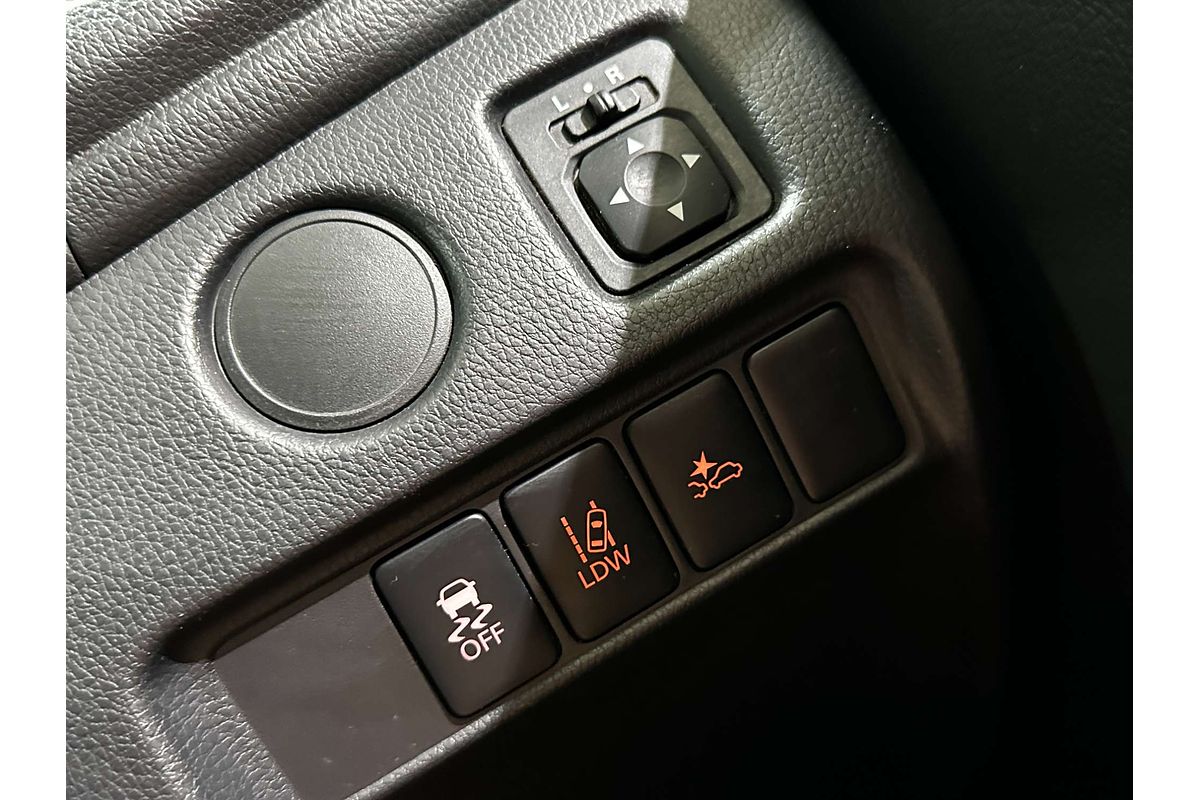 2019 Mitsubishi Triton GLX+ MR 4X4