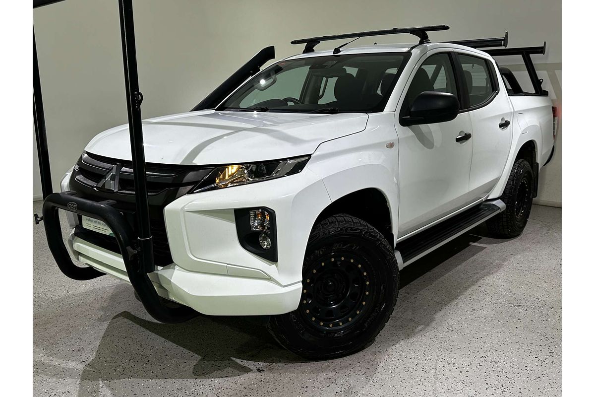 2019 Mitsubishi Triton GLX+ MR 4X4