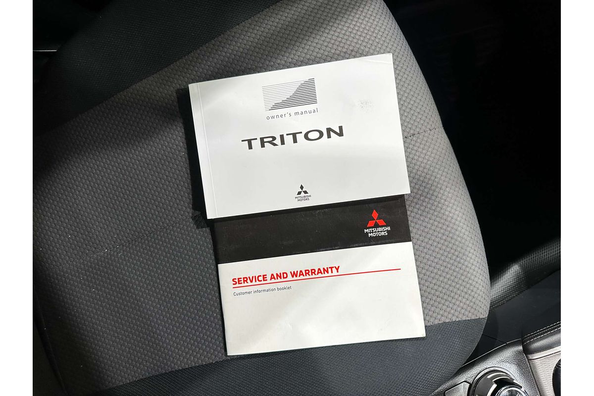 2019 Mitsubishi Triton GLX+ MR 4X4