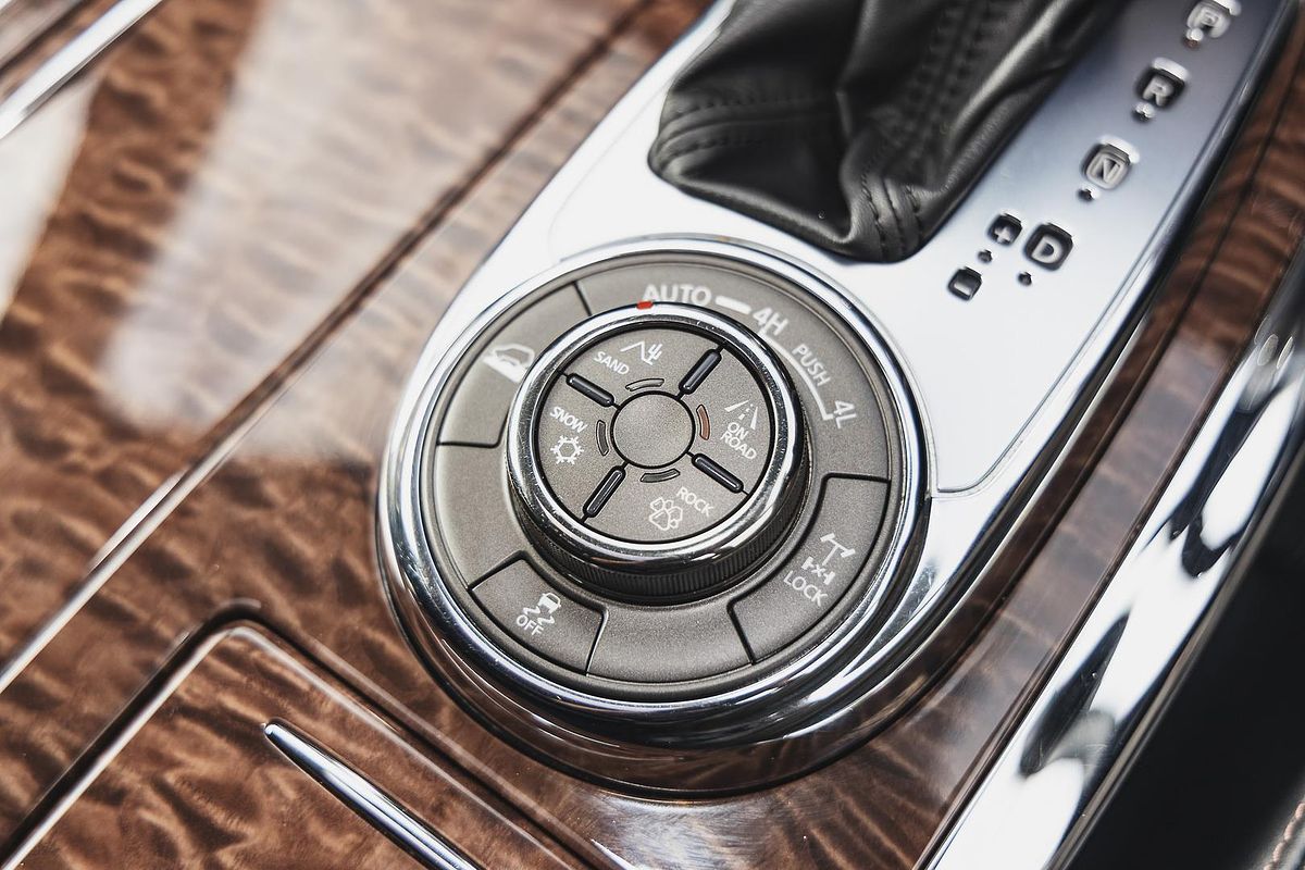 2020 Nissan Patrol Ti-L Y62 Series 5