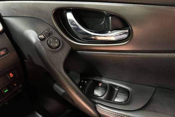2015 Nissan X-TRAIL ST-L T32