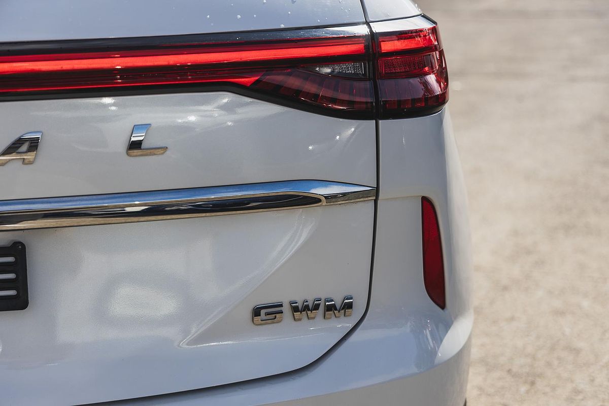 2022 GWM H6 Ultra Hybrid B01